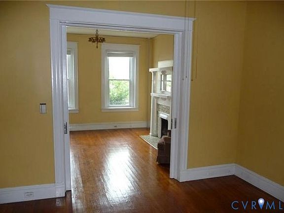 4th image of 2609 W Main St