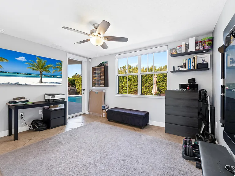 2760 SW 156th Pl — Photo 31