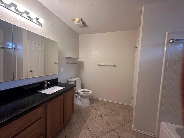 605 Blair Ave — Photo 10