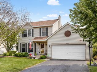 2236 Deerpath Dr, Elgin, IL 60123