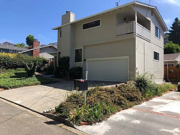 3rd image of 80 Maiden Ln