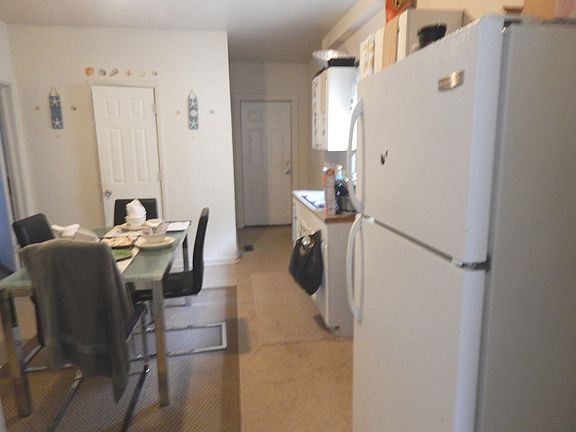 5th image of 657 Lenox Ave