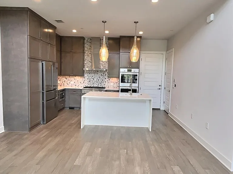 4407 Grotto Dr — Photo 6