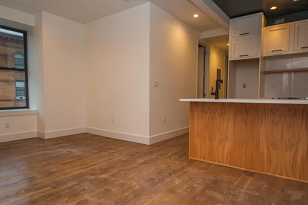 Rented by Nooklyn NYC LLC | media 36