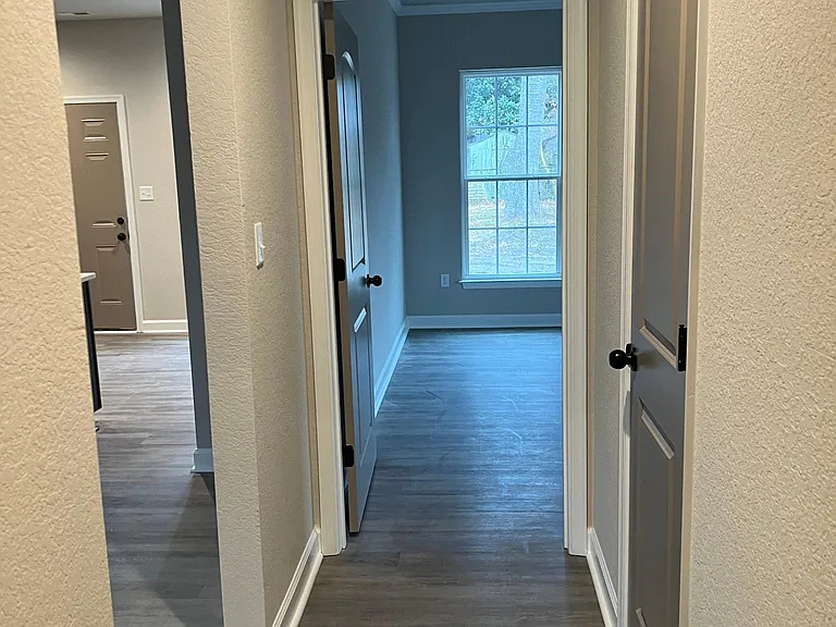 1311 Hazel Ave — Photo 12