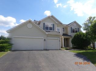 500 Tenby Way, Algonquin, IL 60102