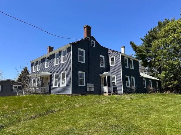 75 School St, North Brookfield, MA 01535