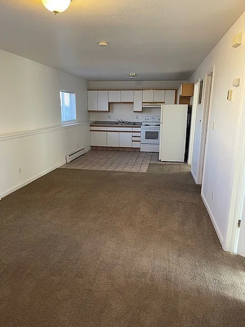 2 bed, 850 sqft, $1,200 — Photo 2