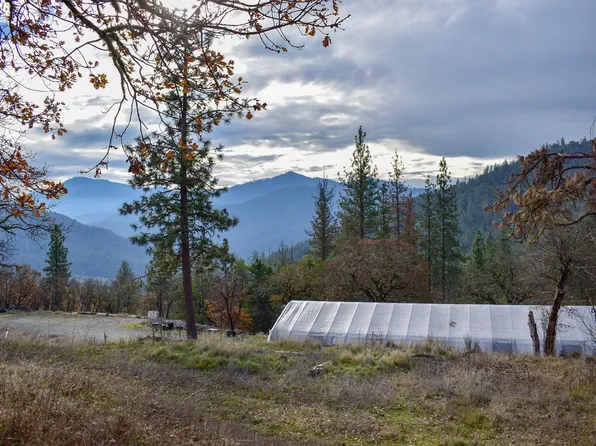 1379 Humbug Creek Rd, Jacksonville, OR 97530