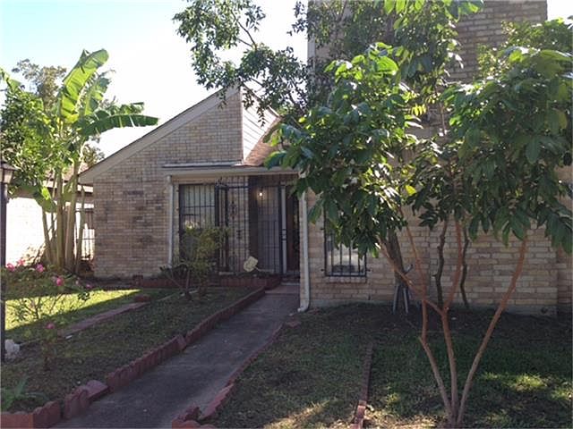1st image of 11571 Willwood Dr