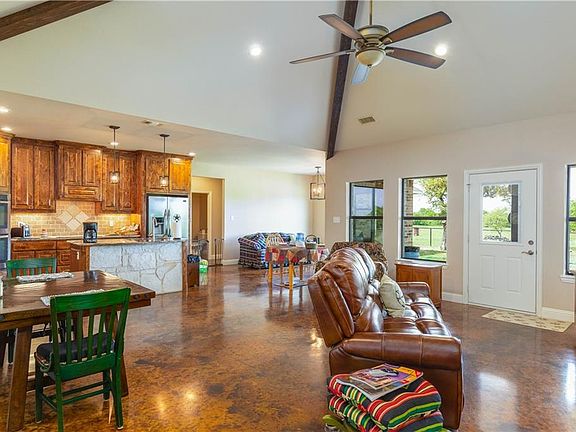 5th image of 125 Carter Hills Ln