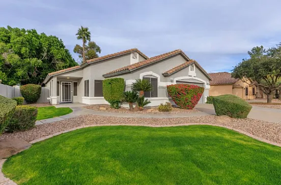 554 W Desert Ave — Photo 34