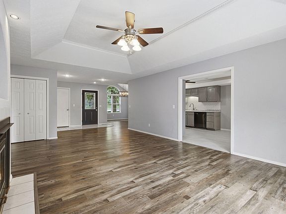 5th image of 5710 S Wedgewood Avenue