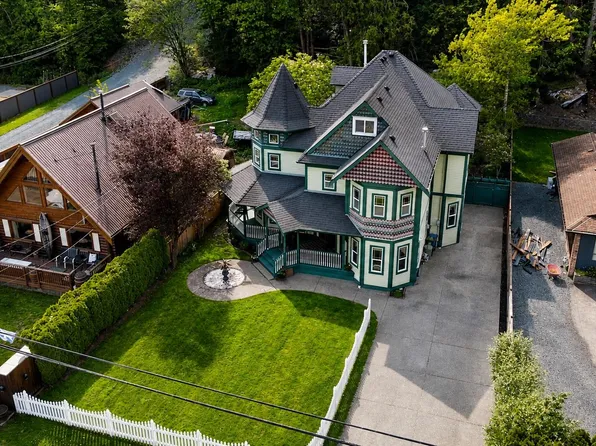 864 Hot Springs Rd, Kent, BC V0M 1A1