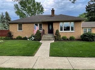 367 N Garfield St, Lombard, IL 60148