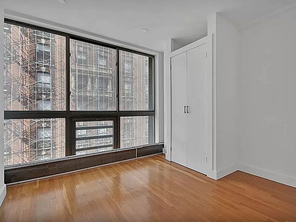 5th image of 157 Lexington Ave APT 5B