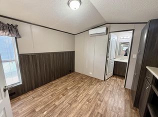 12198 Farm To Market Rd, Azle, TX 76020