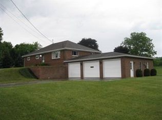 10886 Scout Trail Rd, Meadville, PA 16335