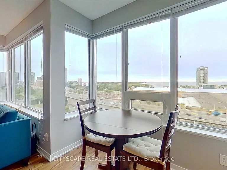 59 E Liberty St #1203 — Photo 5