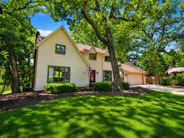 11745 S Oakridge Dr, Saint John, IN 46373