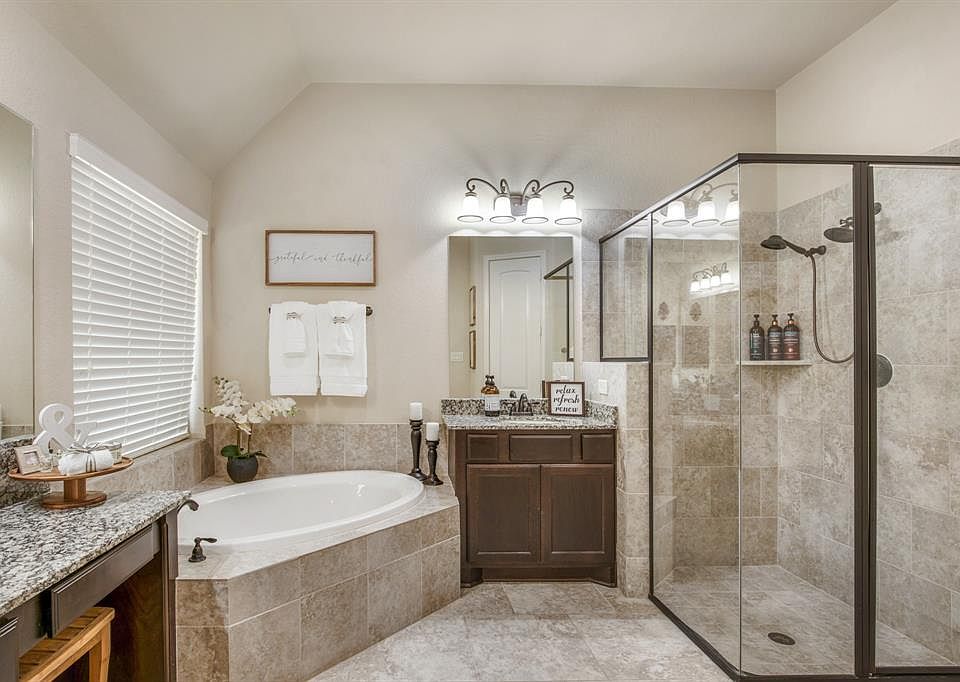 1st image of 23323 Robinson Pond Dr