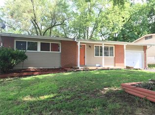 1940 Paducah Dr, Saint Louis, MO 63136