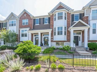 4306 Monroe Ave, Naperville, IL 60564