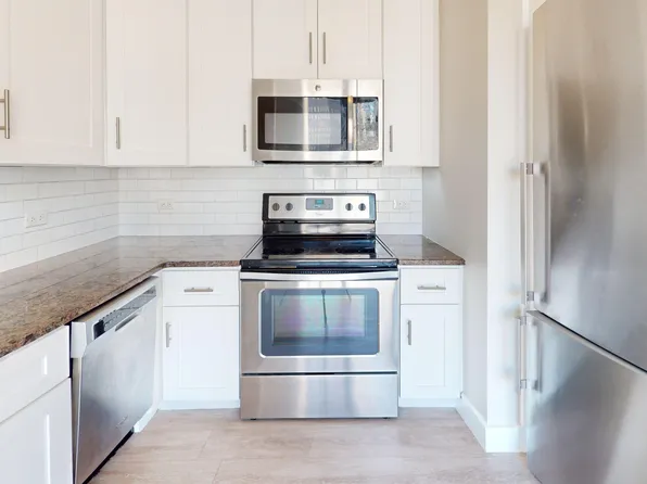 237 East 34th Street image 9 of 27