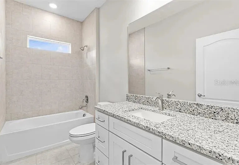 9393 SE 158th Pl — Photo 15