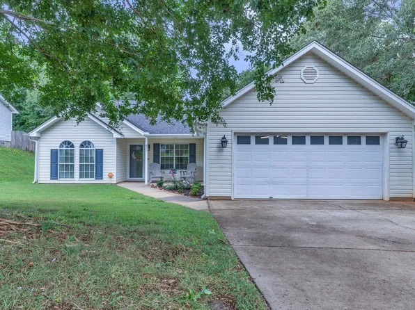 411 Hill Ln, Mauldin, SC 29662