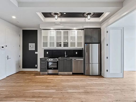 2nd image of 785 Dekalb Ave APT 4C