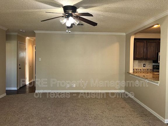 4th image of 2710 Vinson Ct