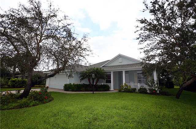 Home For Sale In Collier Club
