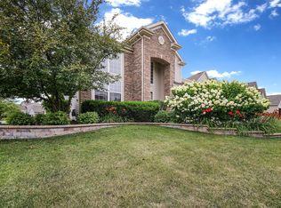 97 Annelise Ln, Volo, IL 60020