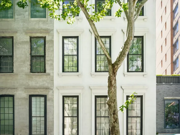 208 East 62nd Street image 32 of 32