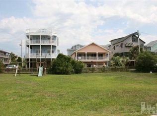 7 Corbett St, Wrightsville Beach, NC 28480