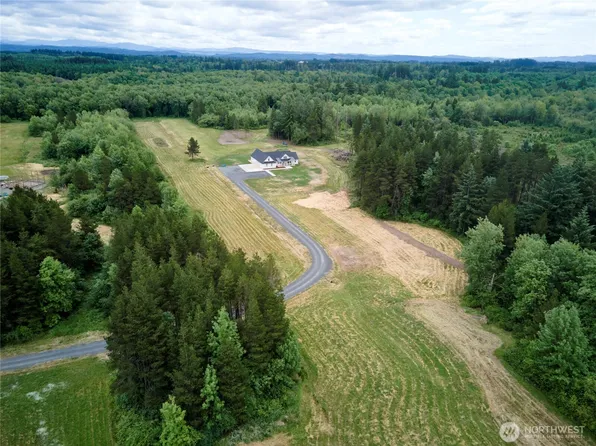 161 Lacamas Lane, Winlock, WA 98596