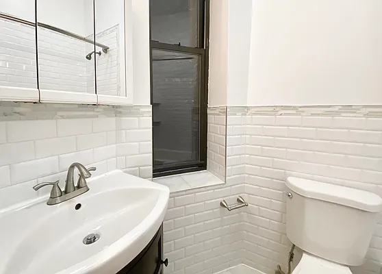 Rented by Vector New York, LLC | media 3