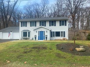 20 Trow Blvd, Red Hook, NY 12571