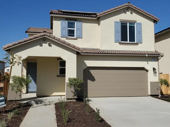 1179 Ponderosa Way W, Madera, CA 93636