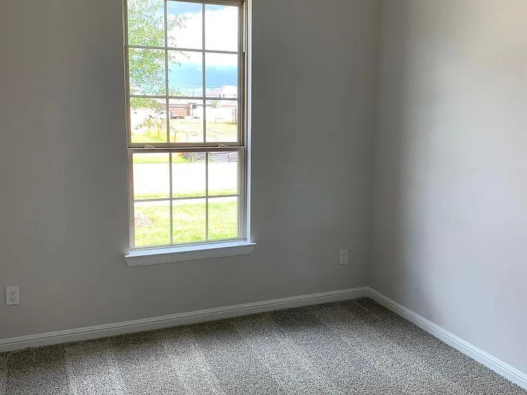 8022 Cliffside Terrace Ct — Photo 30
