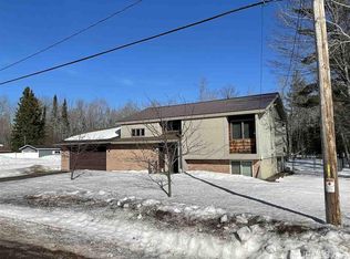 46984 Green Acres Rd, Houghton, MI 49931