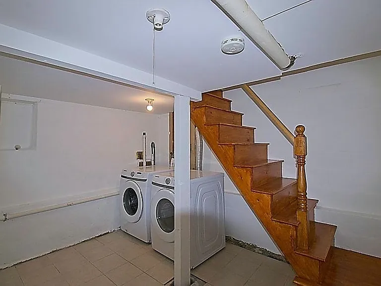 28 Durso Ave #28 — Photo 16