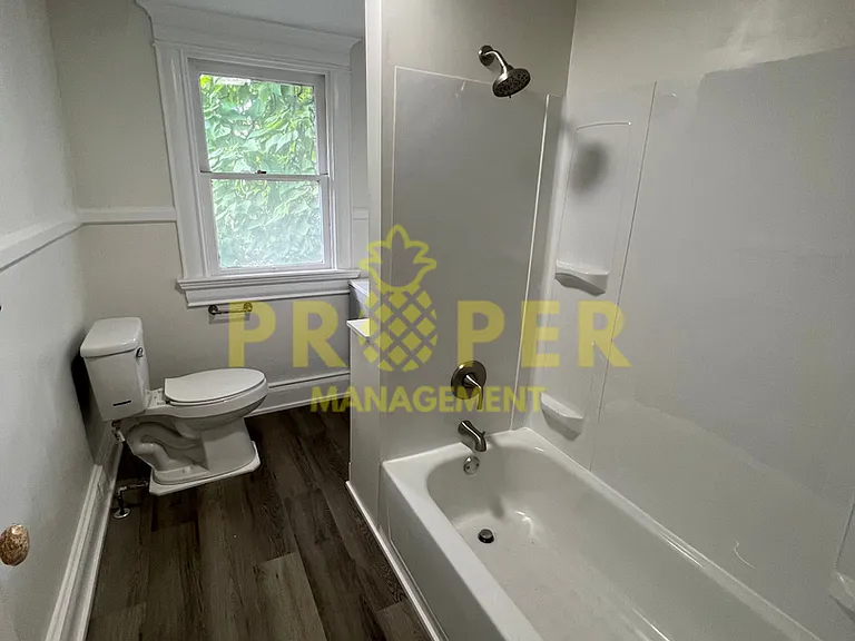 932 Harvard Blvd — Photo 5