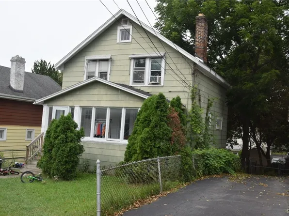 118 Champlin Dr, Syracuse, NY 13206