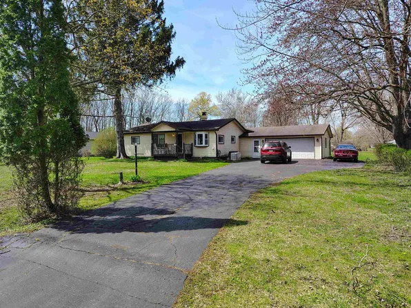 7250 Riegler St, Grand Blanc, MI 48439
