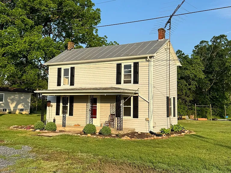 11162 Port Republic Rd — Photo 1