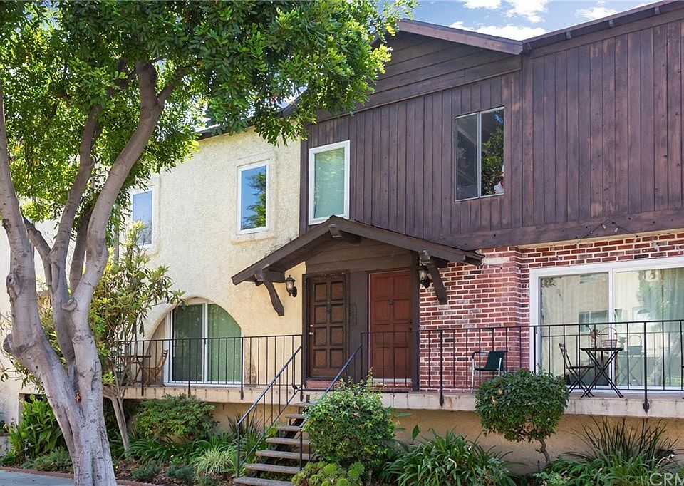 1st image of 639 E Olive Ave Unit 3