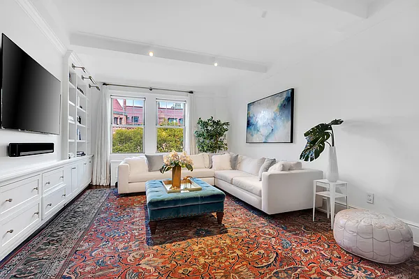 Sold by Corcoran | media 11