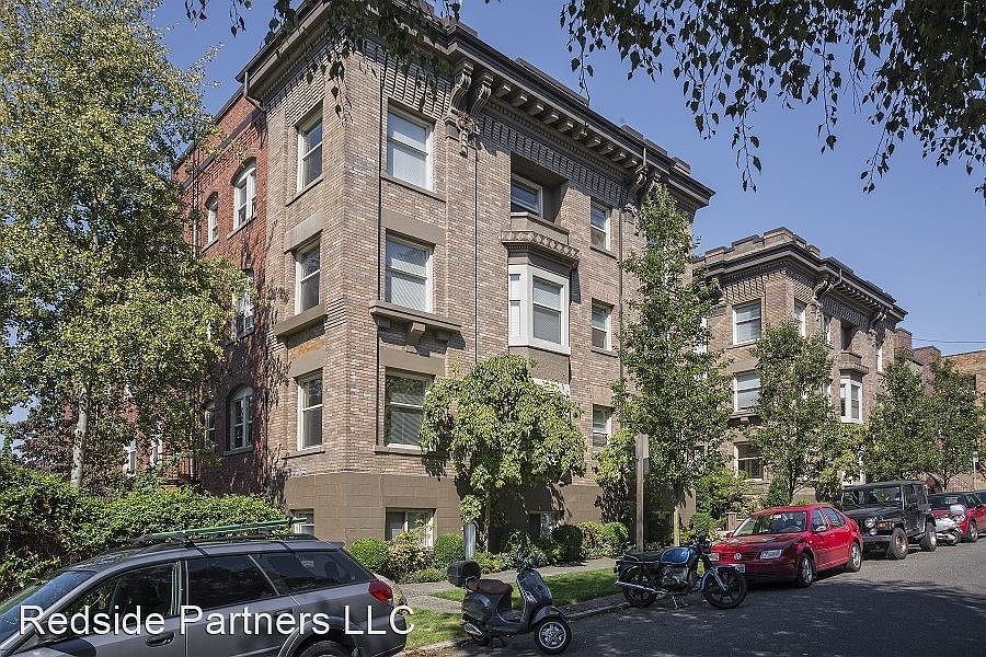 1st image of 417 13th Ave E APT 403